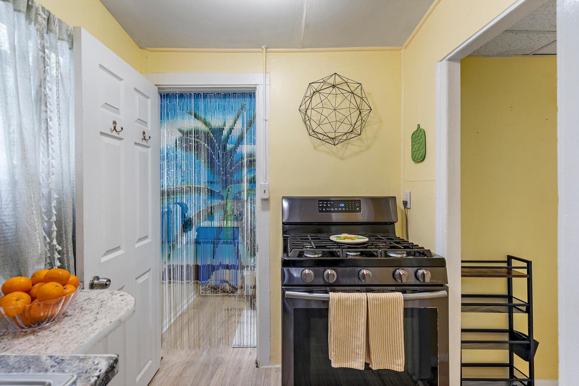 Little Pineapple Cottage St. Petersburg Exterior foto